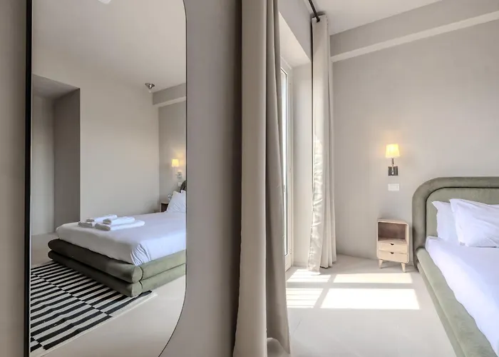 Fraioli En-suite - Parking & Self Check-in 4* Rzym