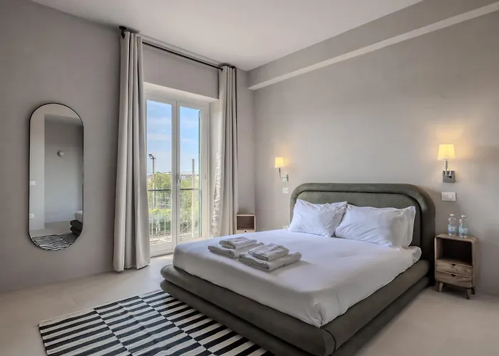 Affittacamere Fraioli En-suite - Parking&self Check-in Roma