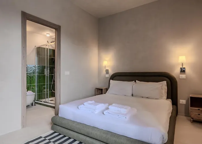 Fraioli En-suite - Parking & Self Check-in Rzym